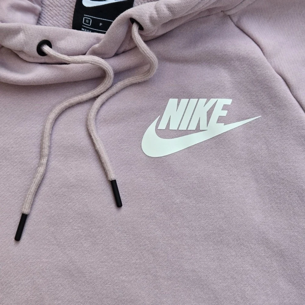 Nike Sweater Women's Small Light Pink Sportswear Fleece Hoodie